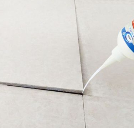 盂县瓷砖空鼓维修公司分享卫生间瓷砖脱落的原因可能有以下几点